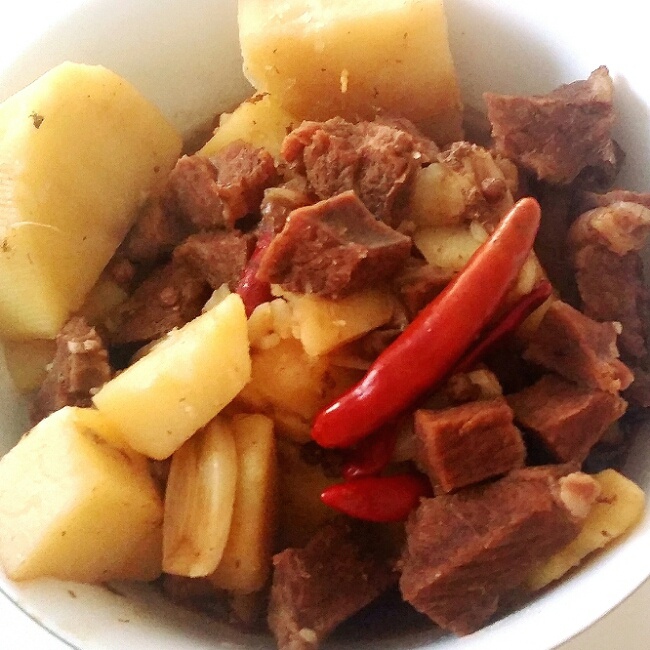 土豆炖牛肉