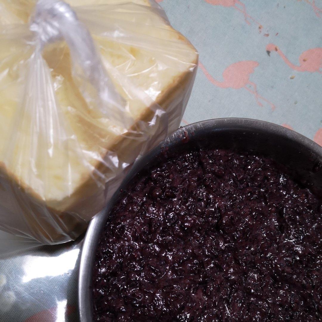 这个黑米馅我能炫一锅快拉住我控制不住啊