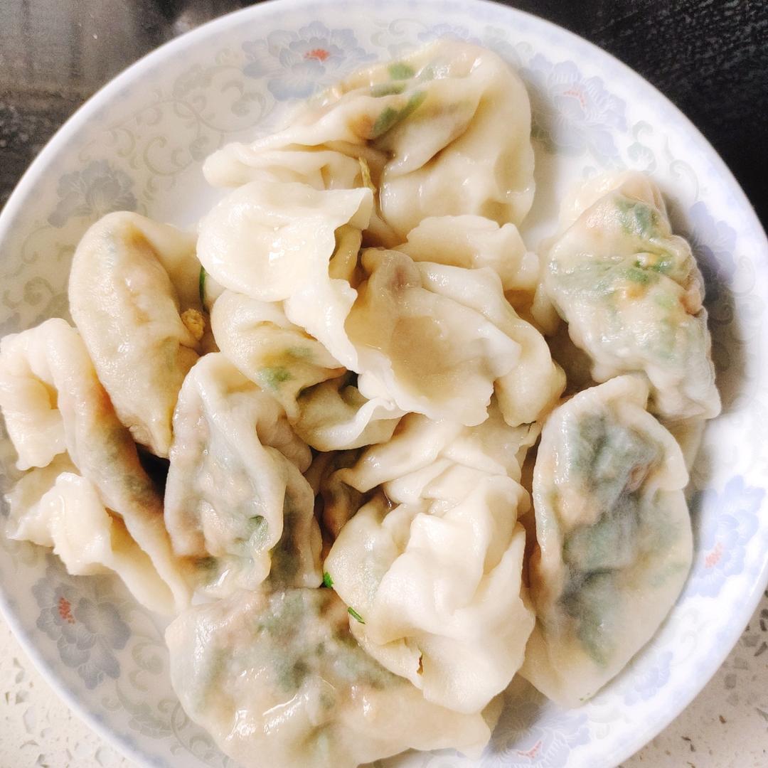经典的韭菜鸡蛋馅儿饺子 怎么吃都不会腻