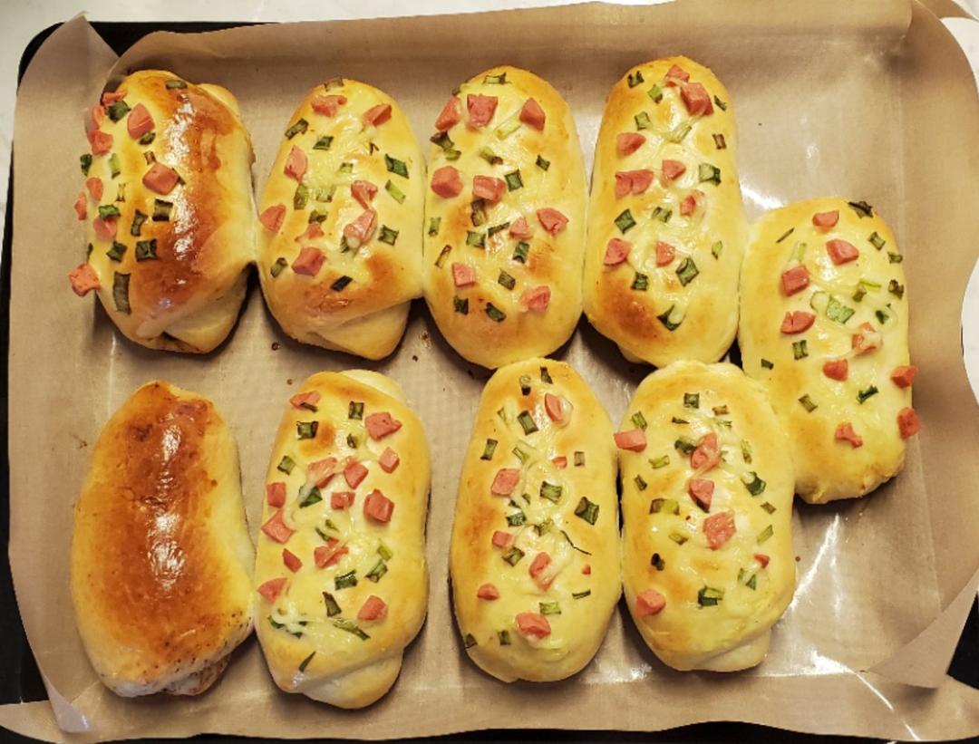 香葱火腿肉松面包