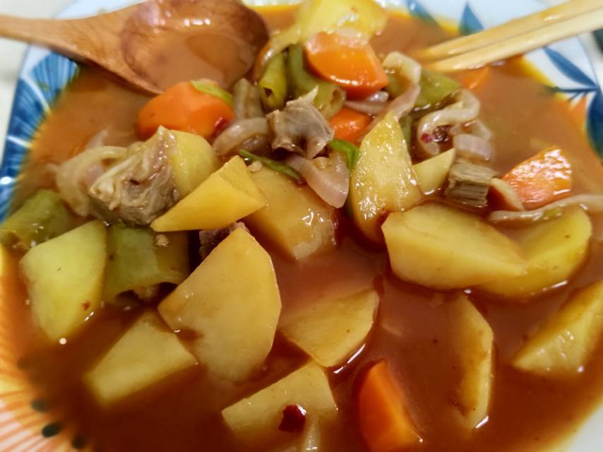 咖喱牛肉炖土豆