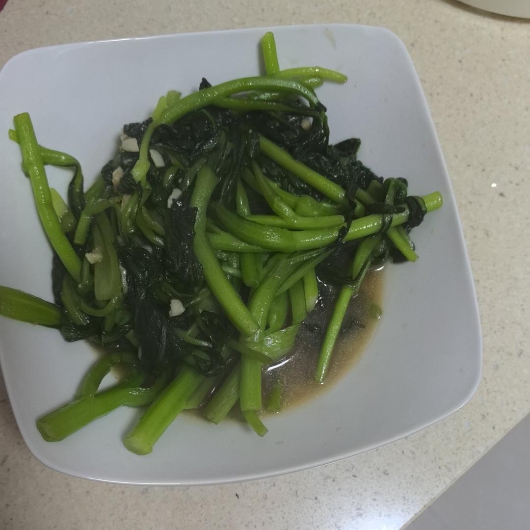 清炒鸡毛菜 清炒各种绿色