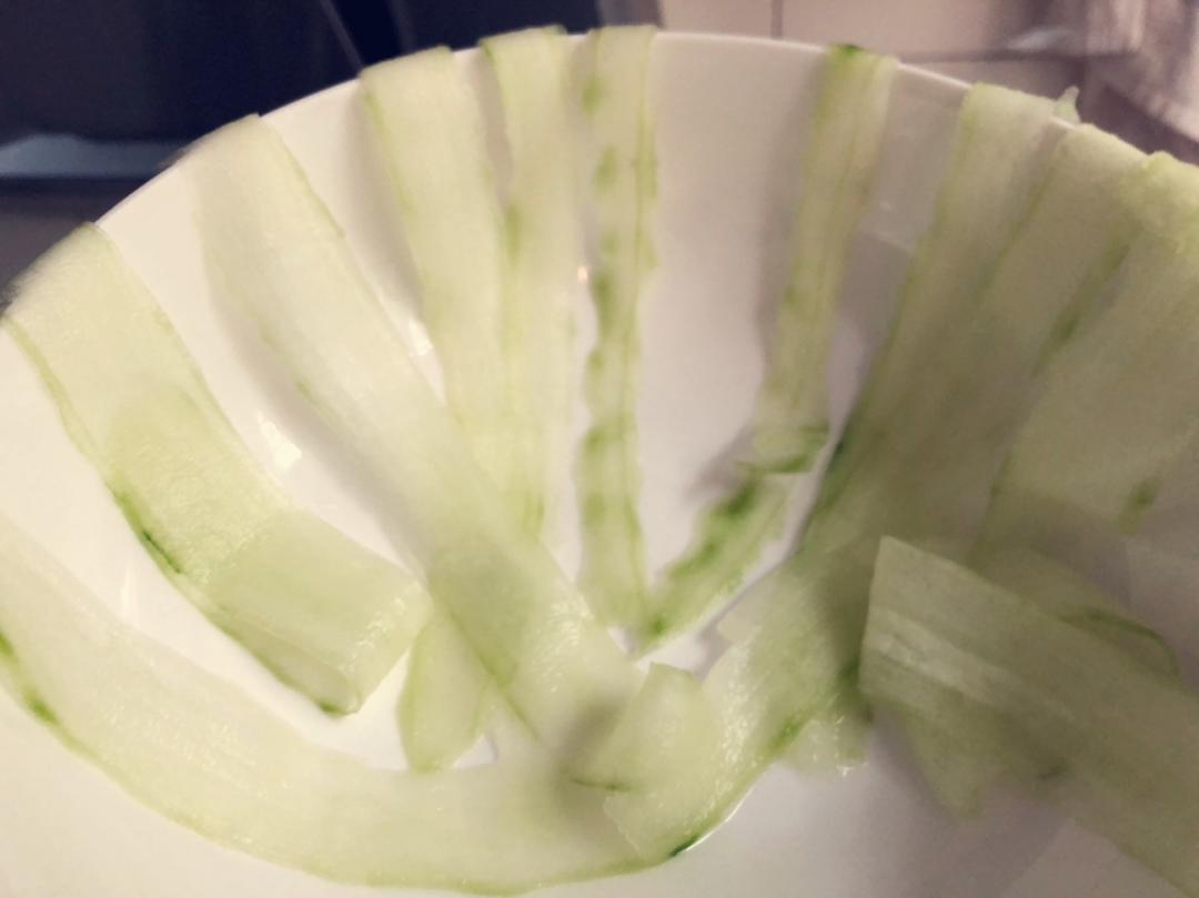 黄瓜绿玫瑰