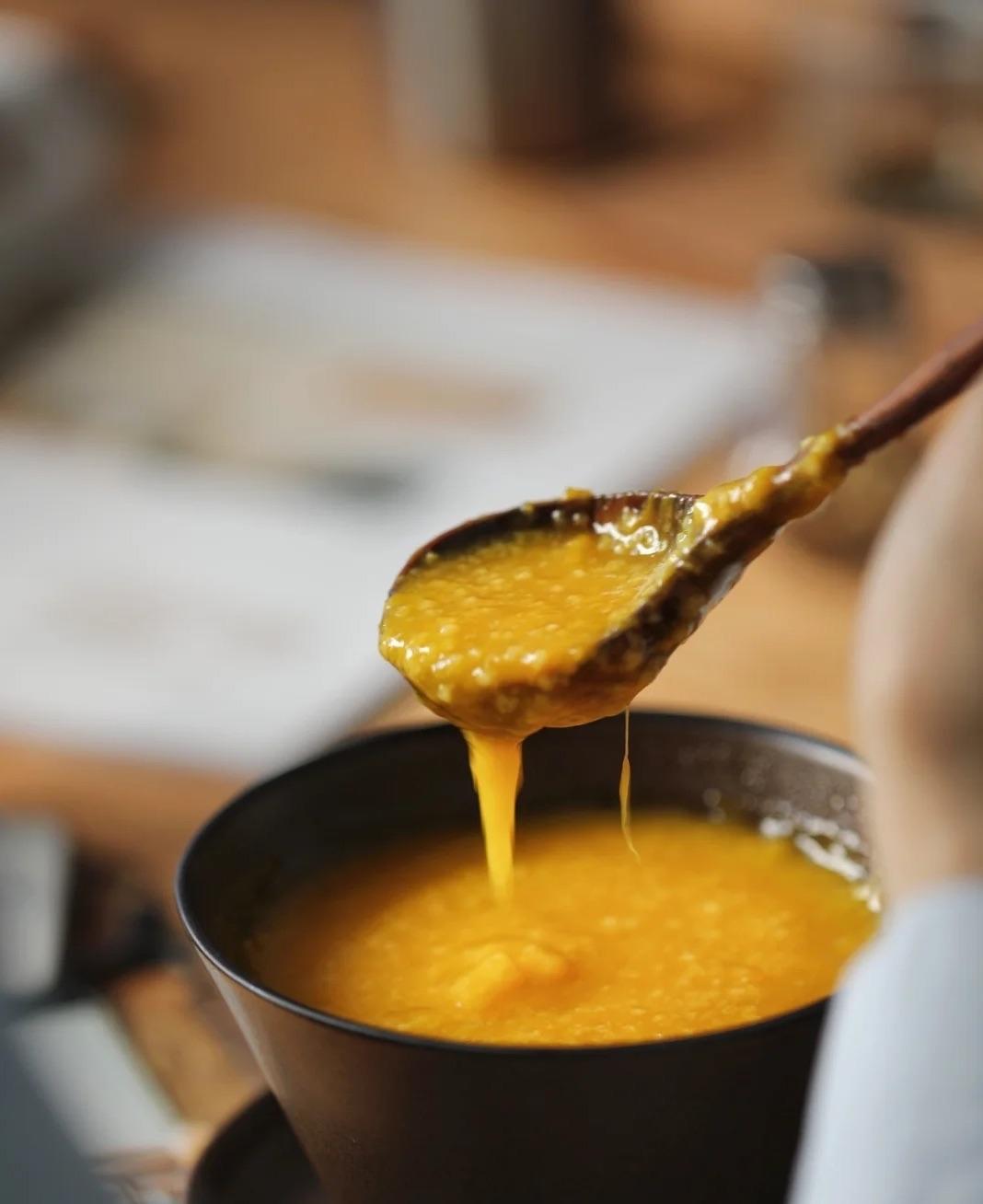 小美南瓜小米粥的做法