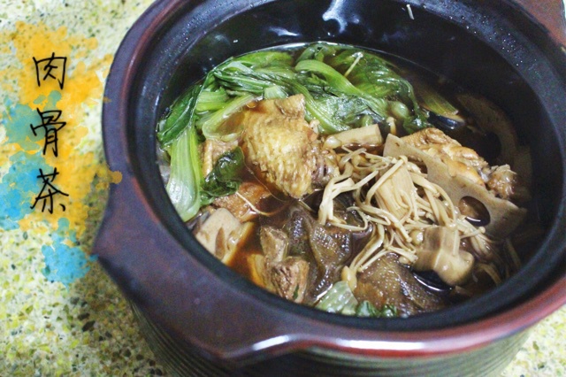 健脾除湿的马来西亚肉骨茶