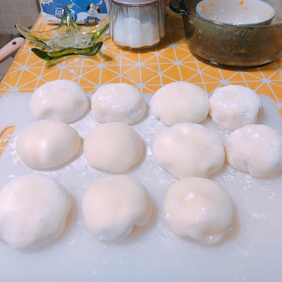 腹黑白胖子——奥利奥雪媚娘
