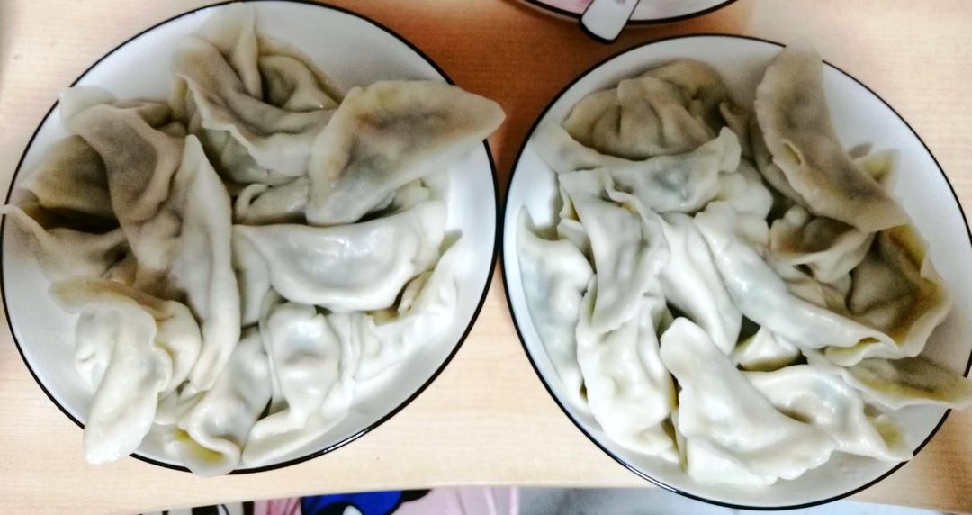 韭菜鸡蛋虾仁三鲜饺子