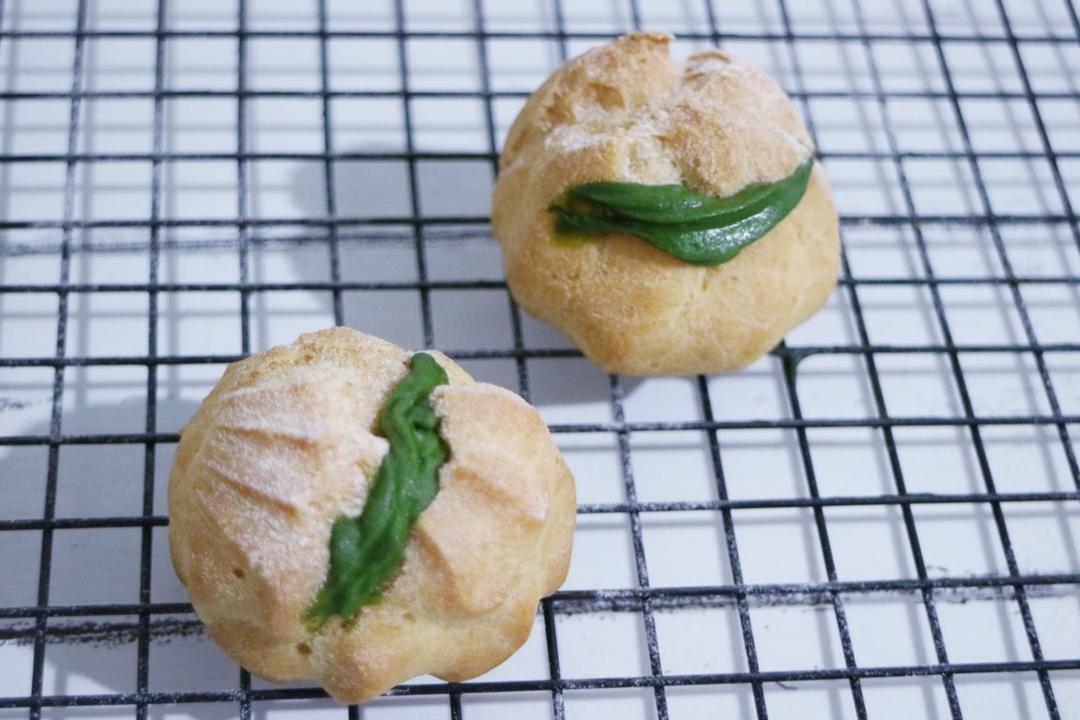 抹茶卡仕达泡芙