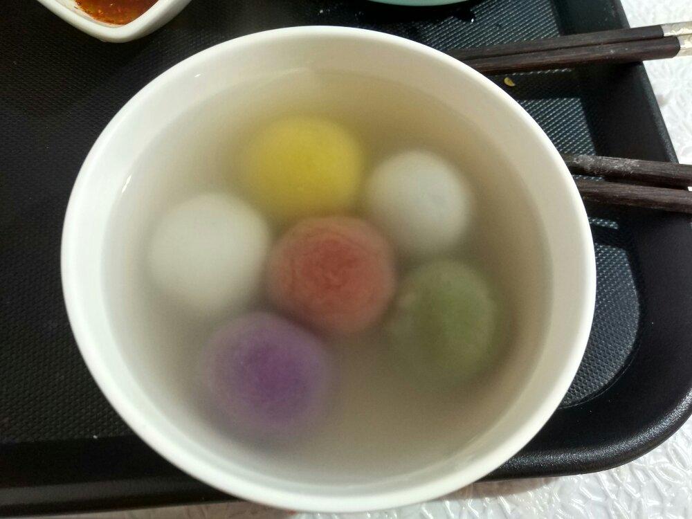 七彩小汤圆