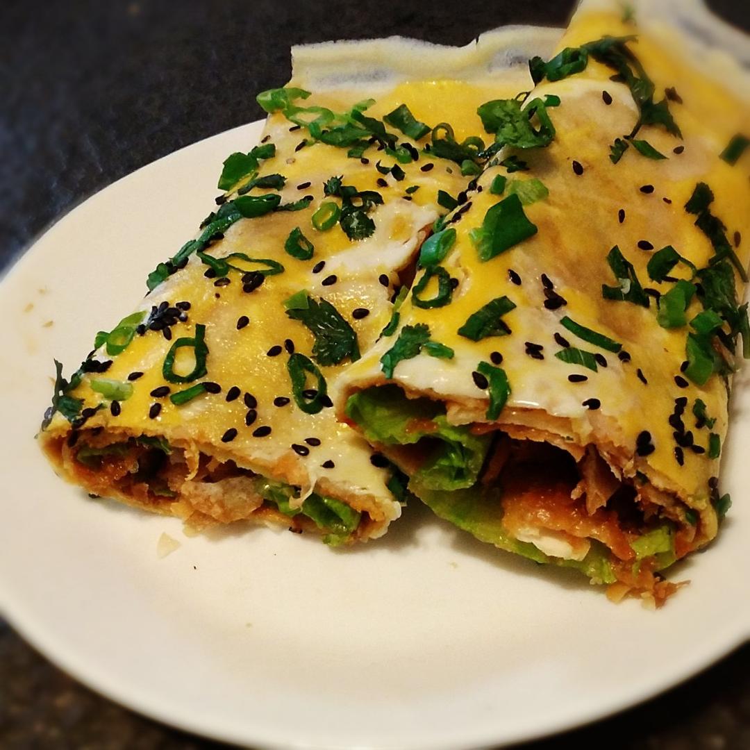 煎饼果子（超详细步骤 甜面酱都是自制的）