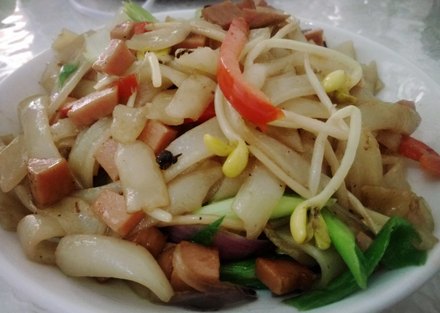 炒河粉