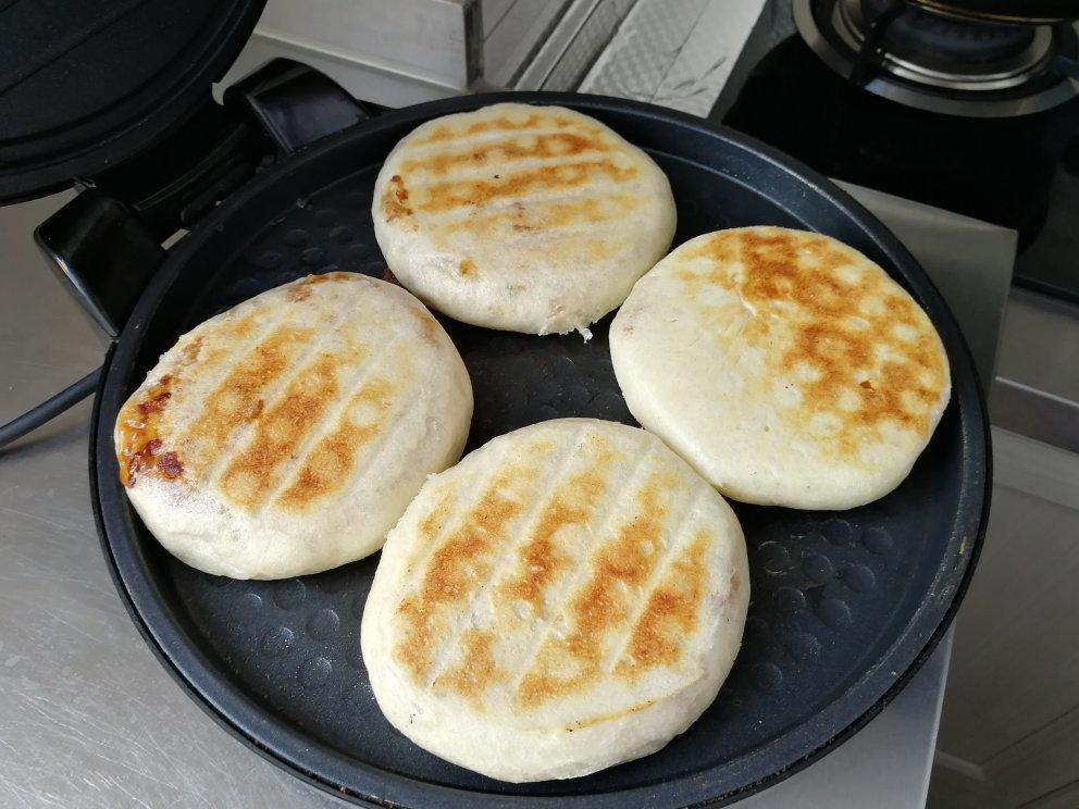 油酥肉火烧 Pork Pie