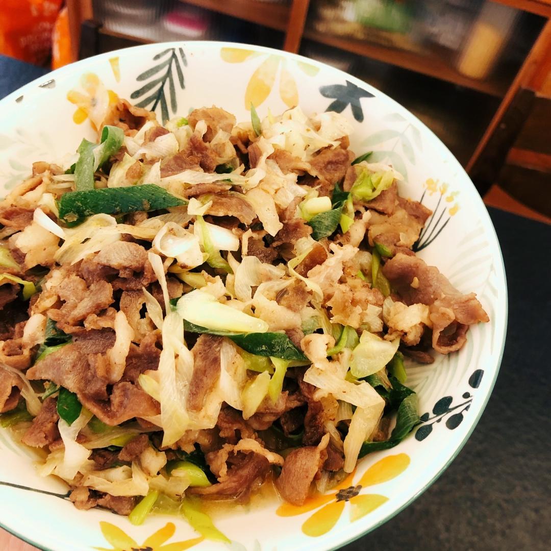 京葱爆炒羊肉片