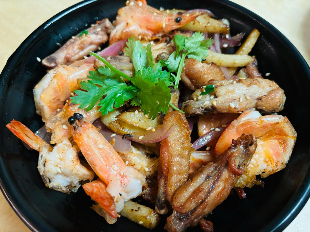 干锅鸡翅香辣虾🍤