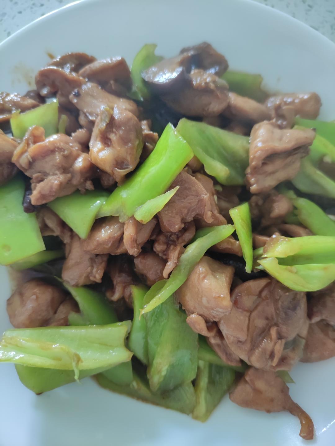 辣椒炒鸡（临沂家常）
