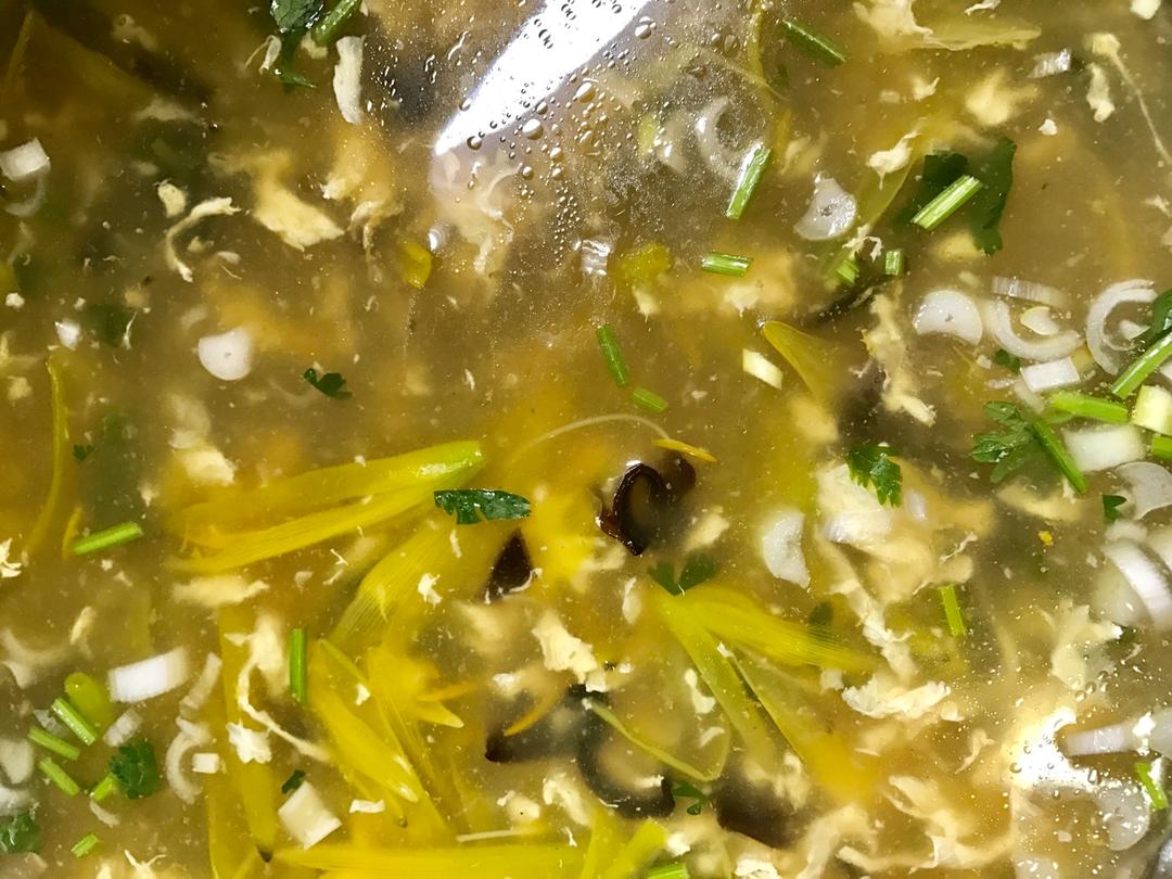 黄花豆腐汤