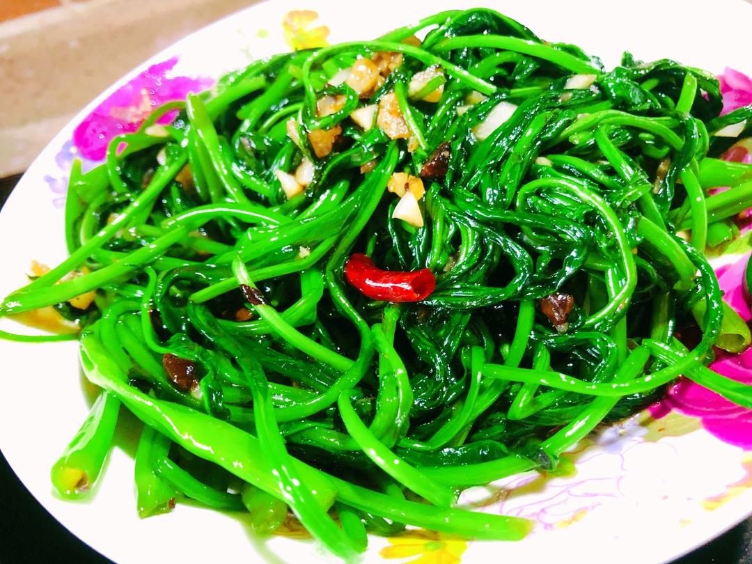 炒空心菜叶的做法