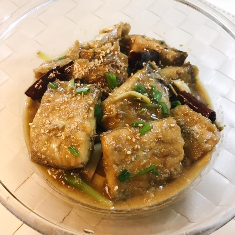 红烧带鱼