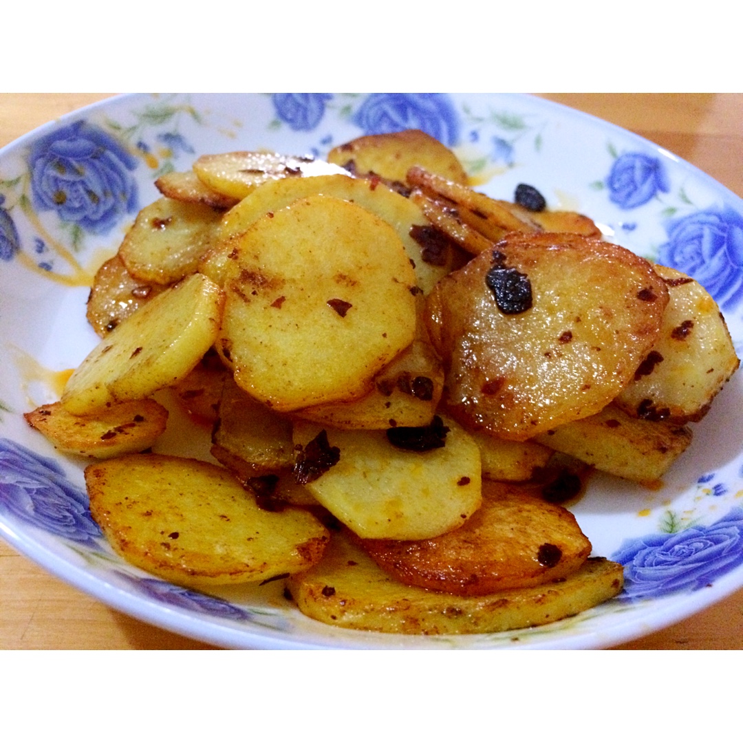 下饭的老干妈炒土豆片