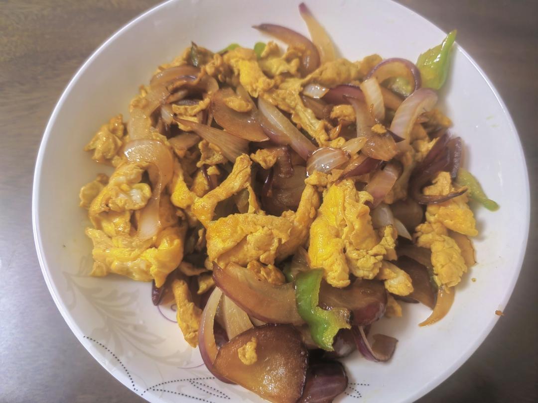 降压防癌的好食材  洋葱炒鸡蛋