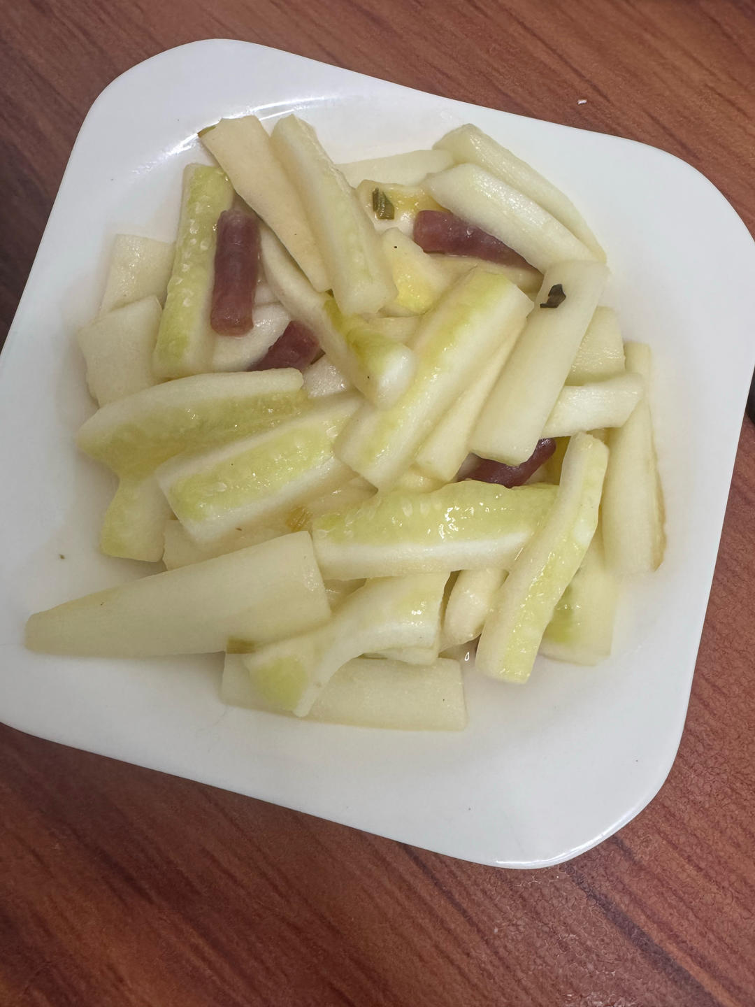 黄瓜炒腊肠