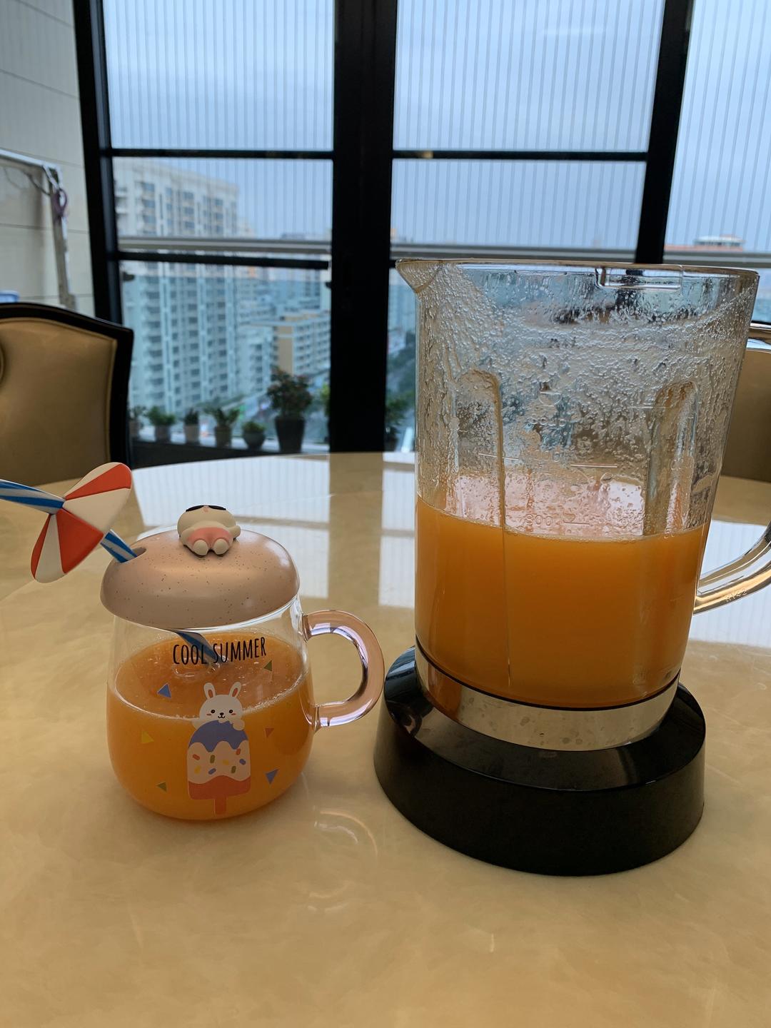 破壁机鲜榨果汁