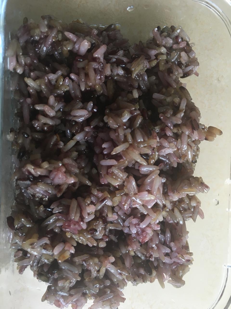 小时候的酱油炒饭