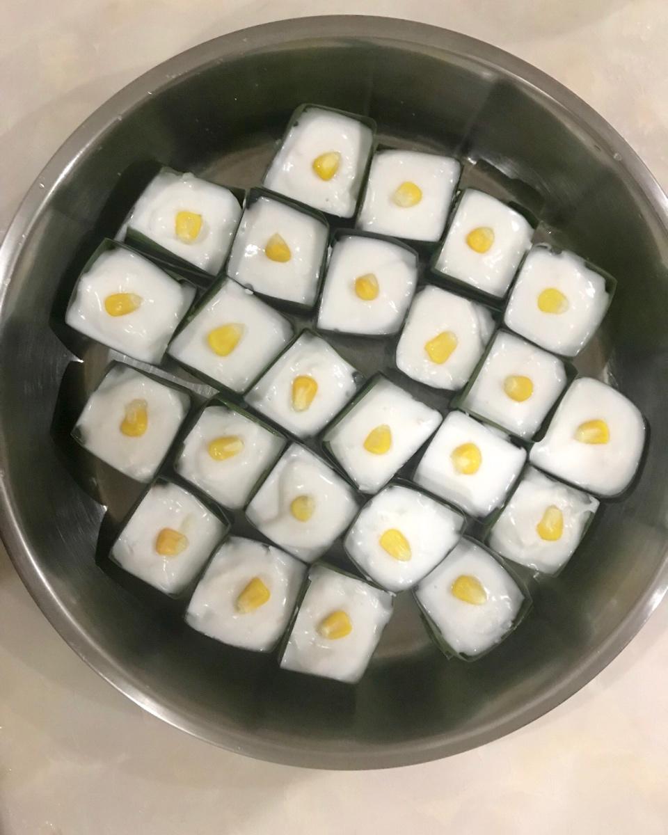 泰国椰汁西米糕- 有详细班兰盒子折叠方法（原创）