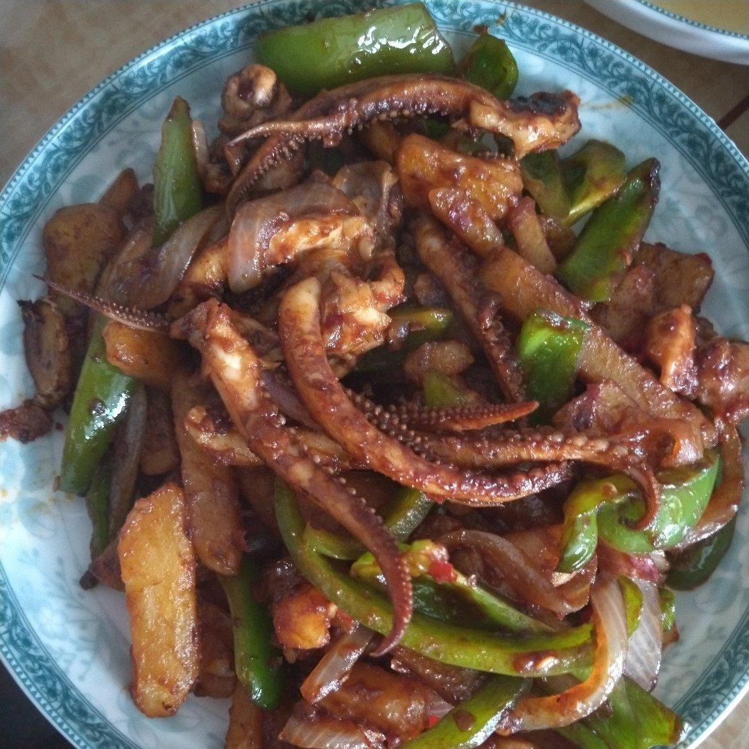 好吃到哭的土豆鱿鱼须