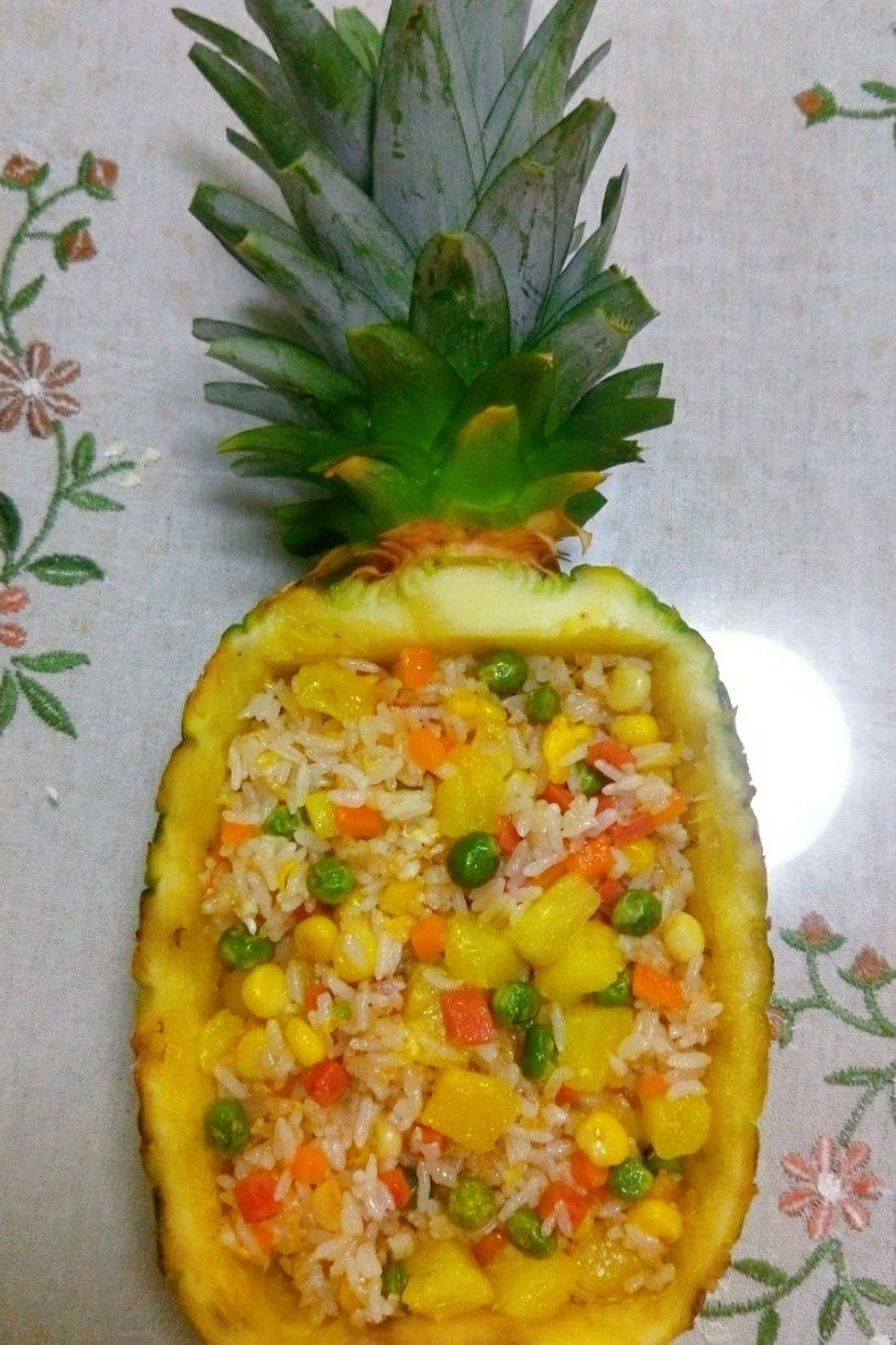 菠萝炒饭