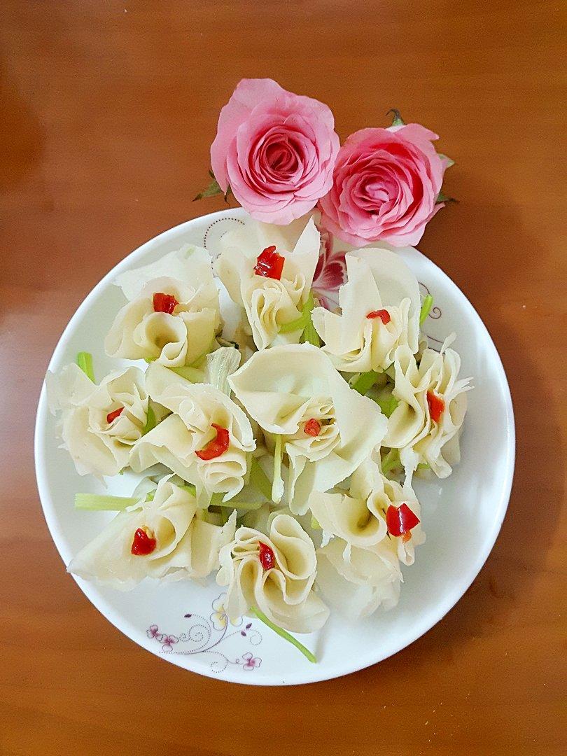 饺子皮花朵福袋