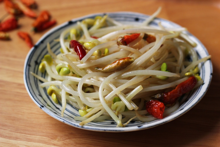 呛炒黄豆芽