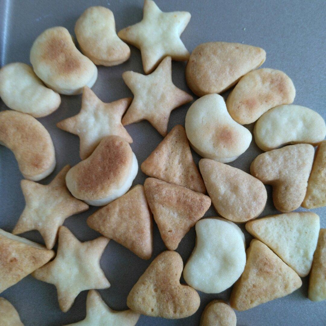 无油低糖奶香饼干