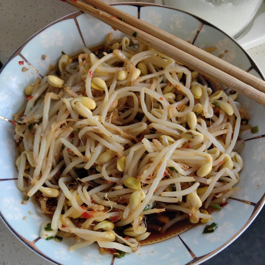 凉拌豆芽