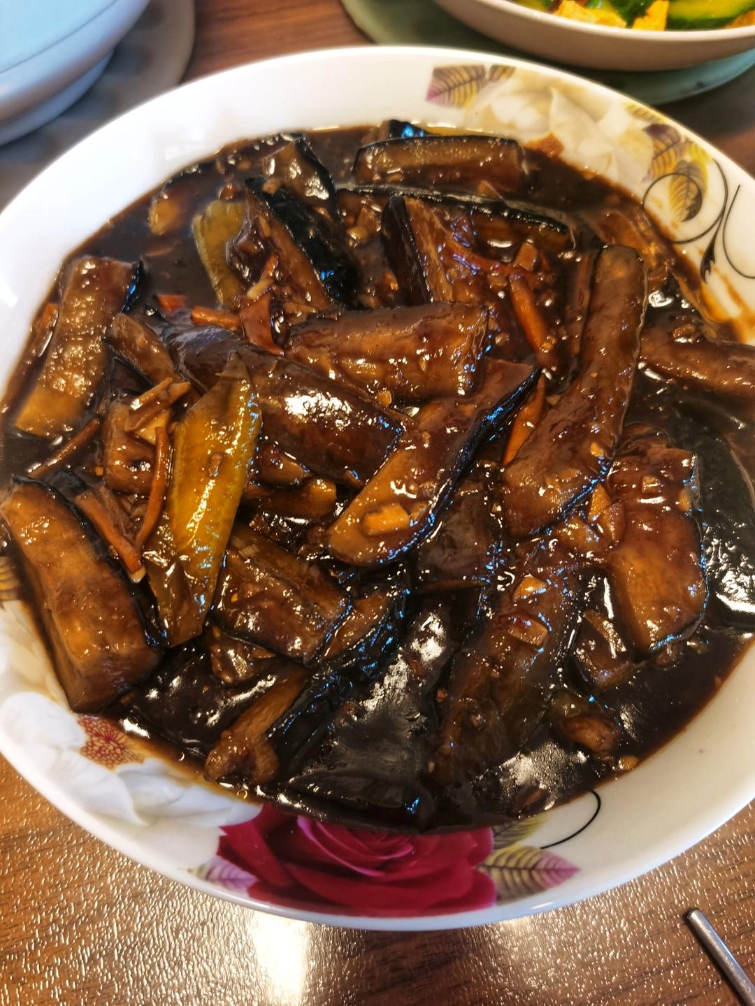 厨师长教你：“少油型鱼香茄子”的做法快收藏了