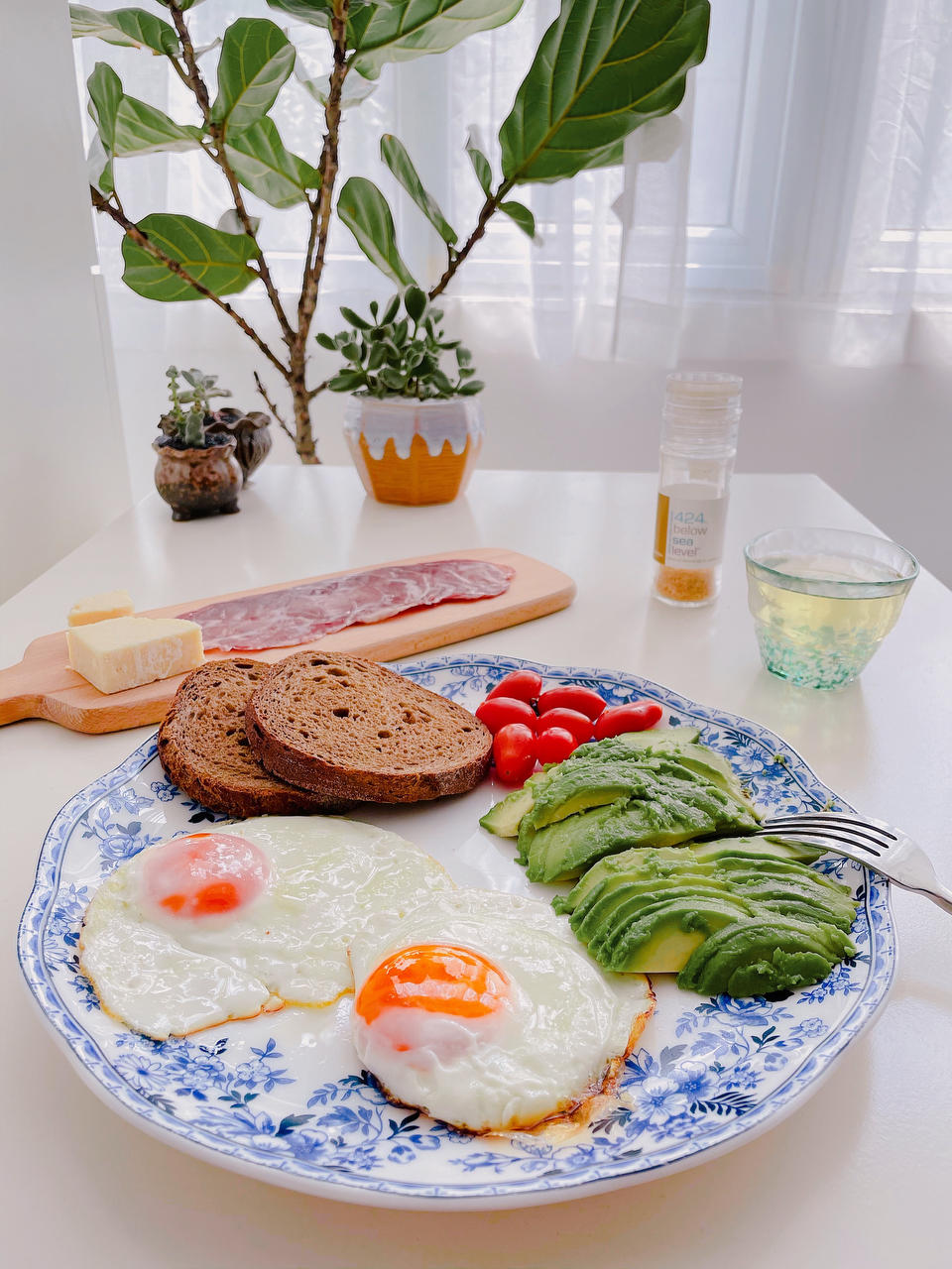 早餐一辈纸的爱( ´ ▽ ` )ﾉ