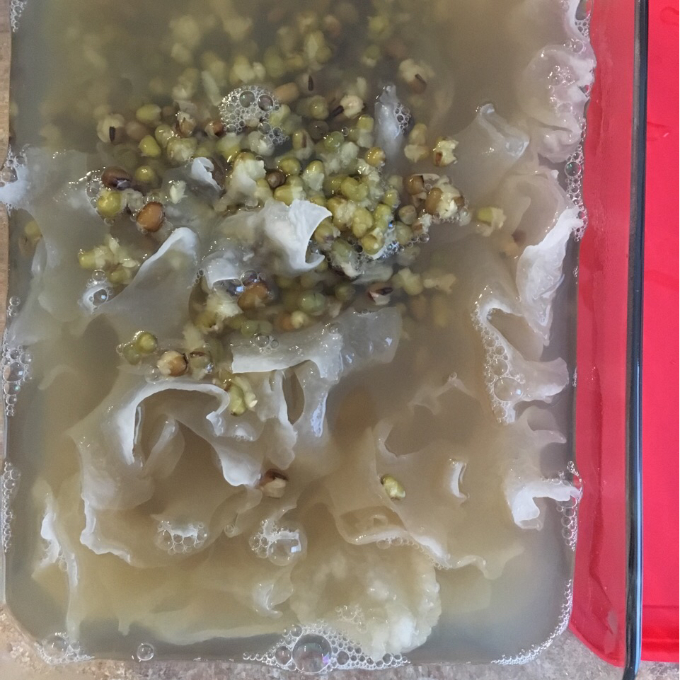 绿豆银耳羹