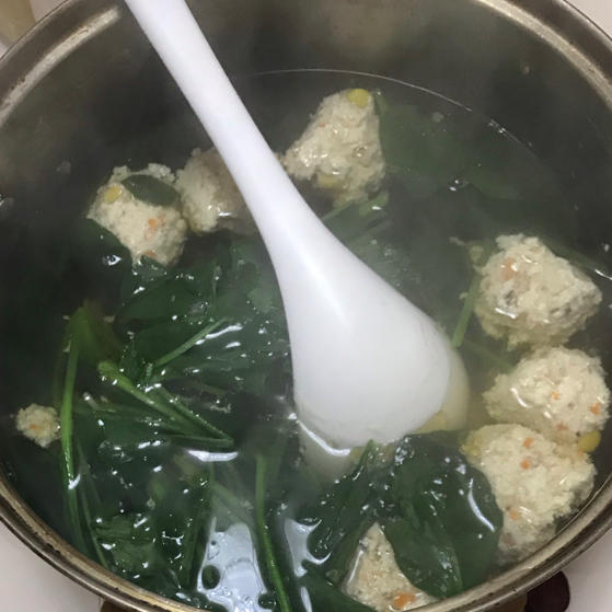 无淀粉高蛋白鸡肉丸子（减脂餐必备）