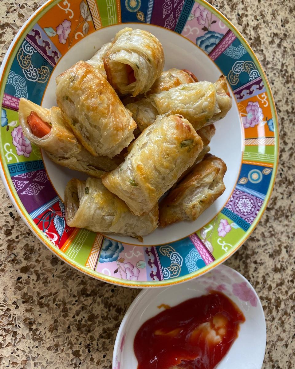 手抓饼热狗