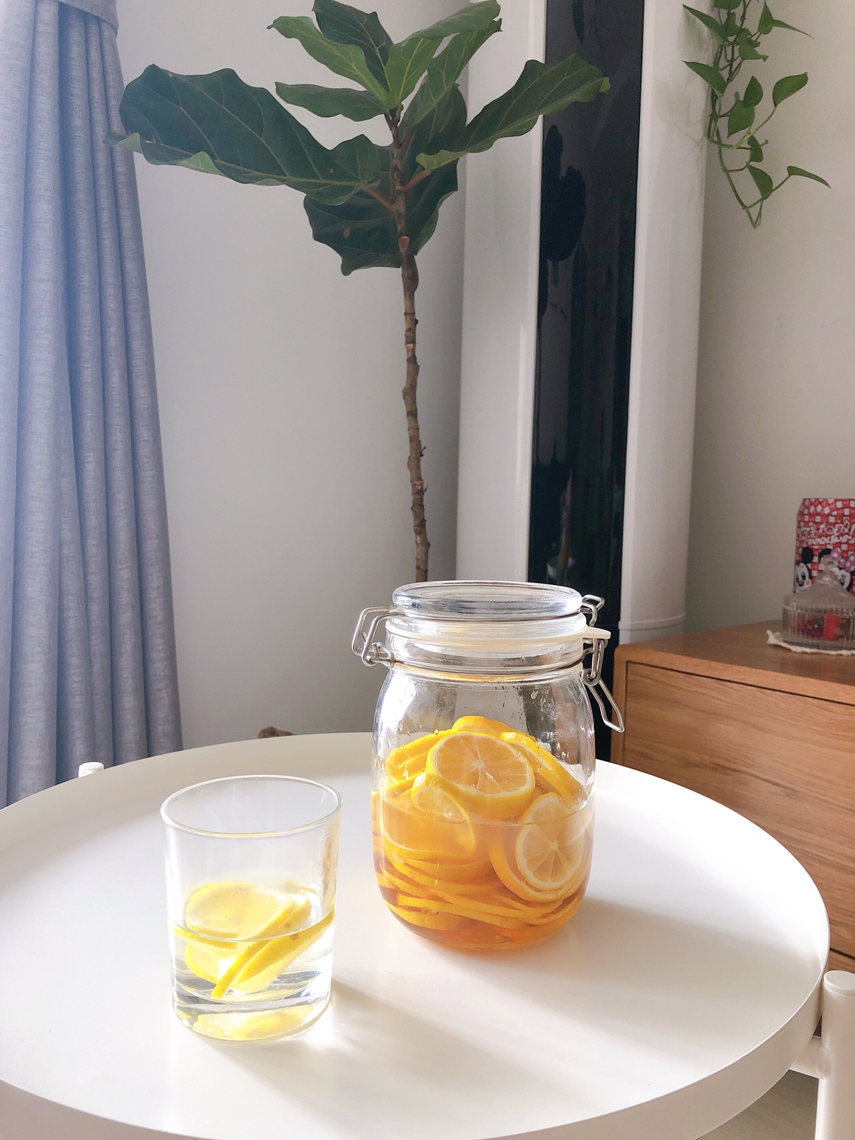 夏日饮品——蜂蜜柠檬水