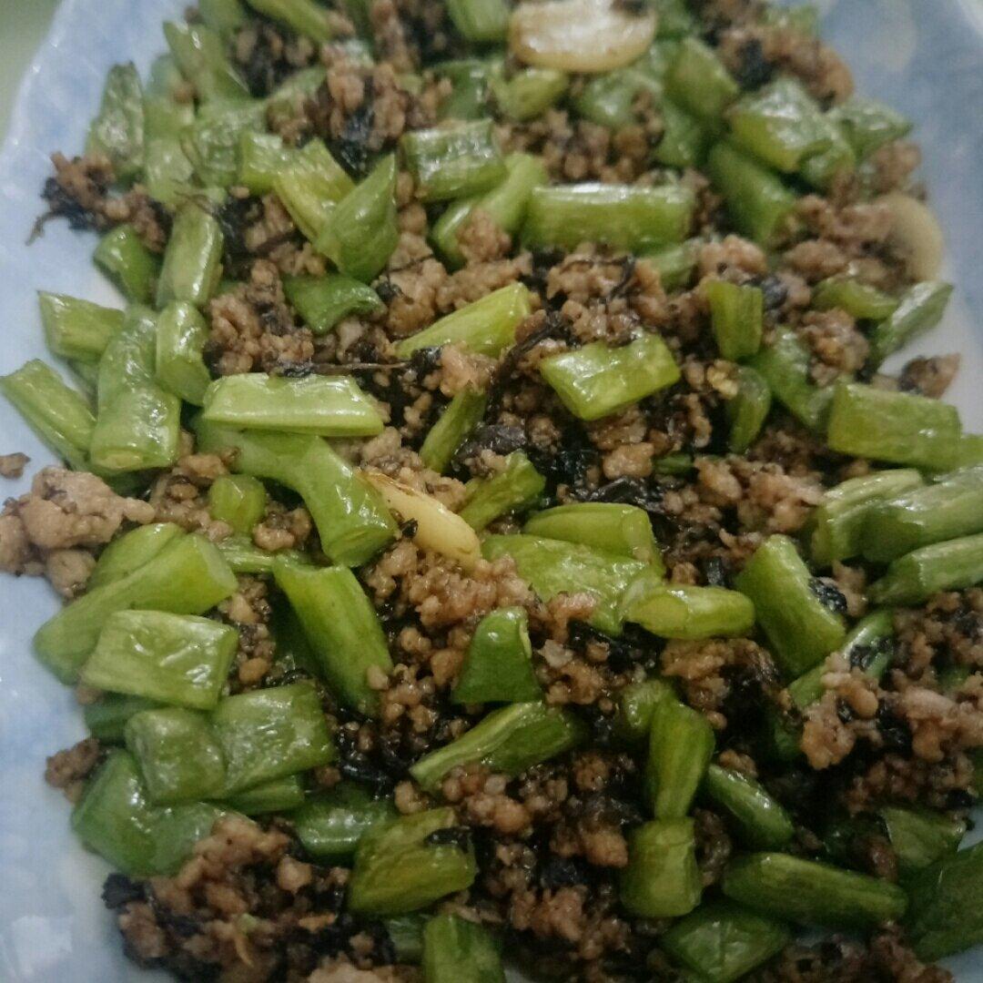 榄菜肉末四季豆