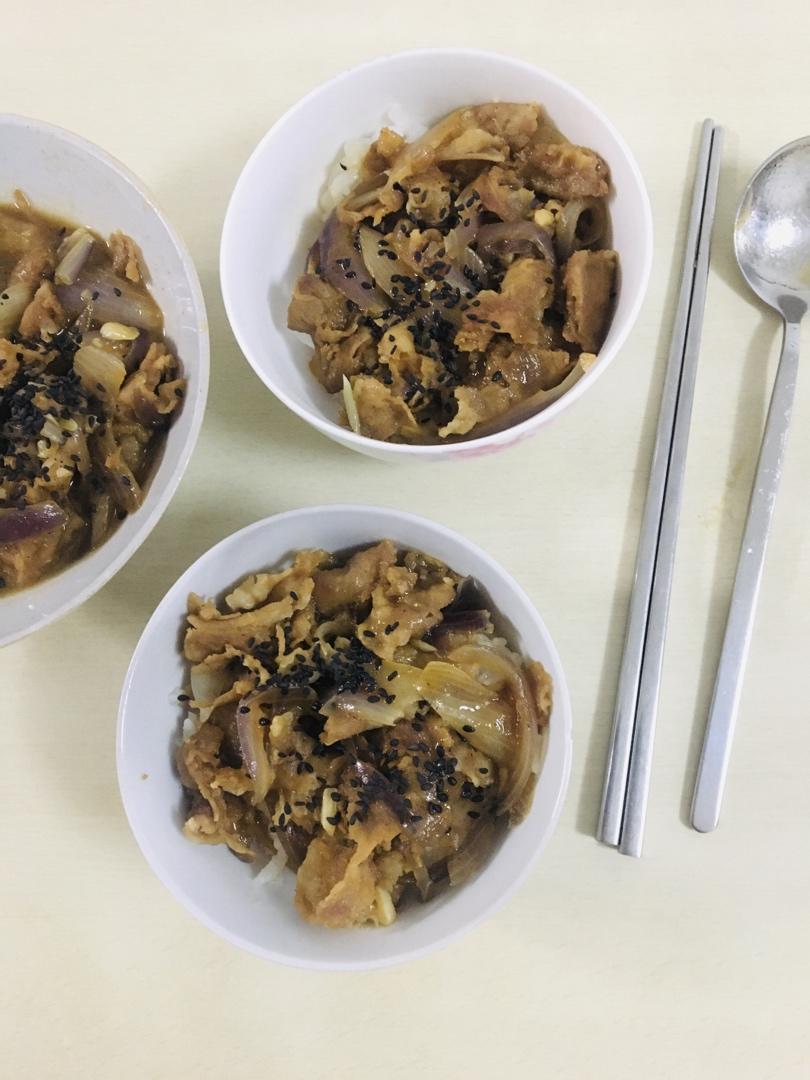秒杀吉野家的照烧肥牛