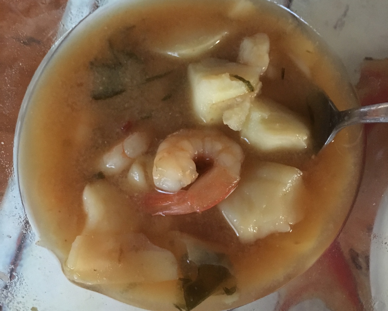 虾仁土豆味增汤的做法
