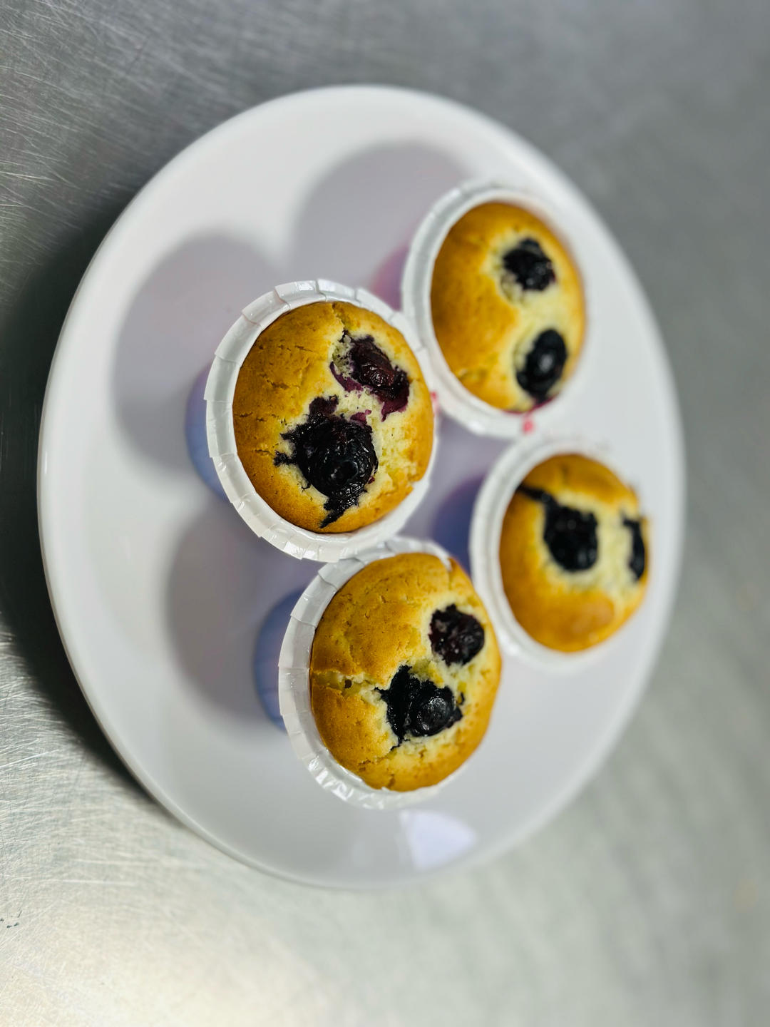 鲜奶油蓝莓纸杯蛋糕 Blueberry Crème  fraîche cupcake