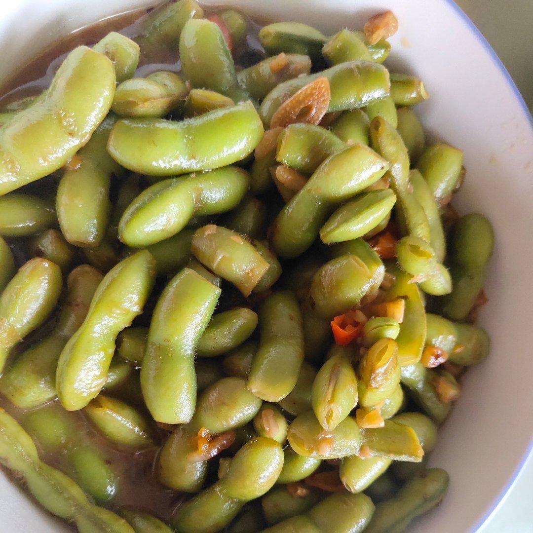 卤水毛豆加这几味调料，好吃到嘬手指