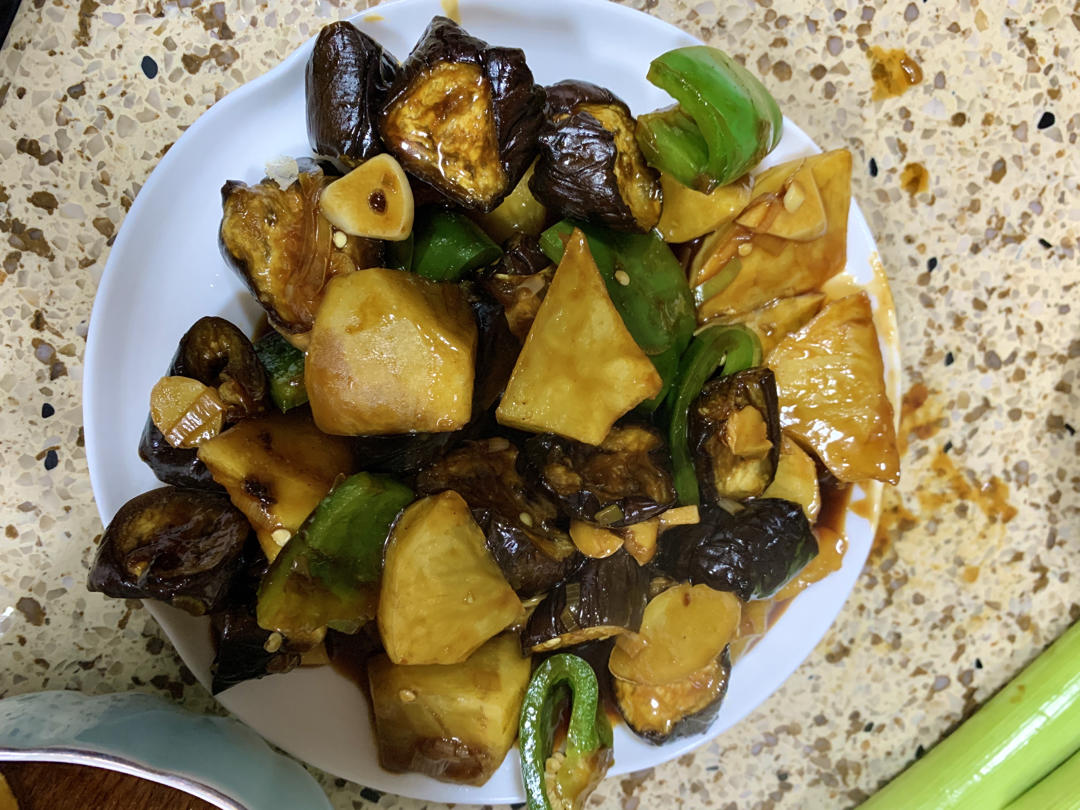 超级下饭的地三鲜
