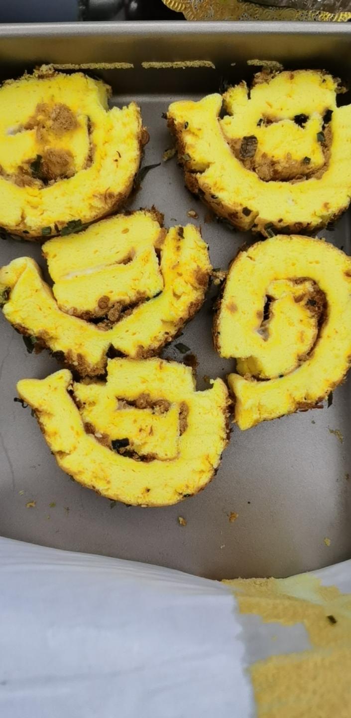 香葱海苔肉松芝麻蛋糕卷