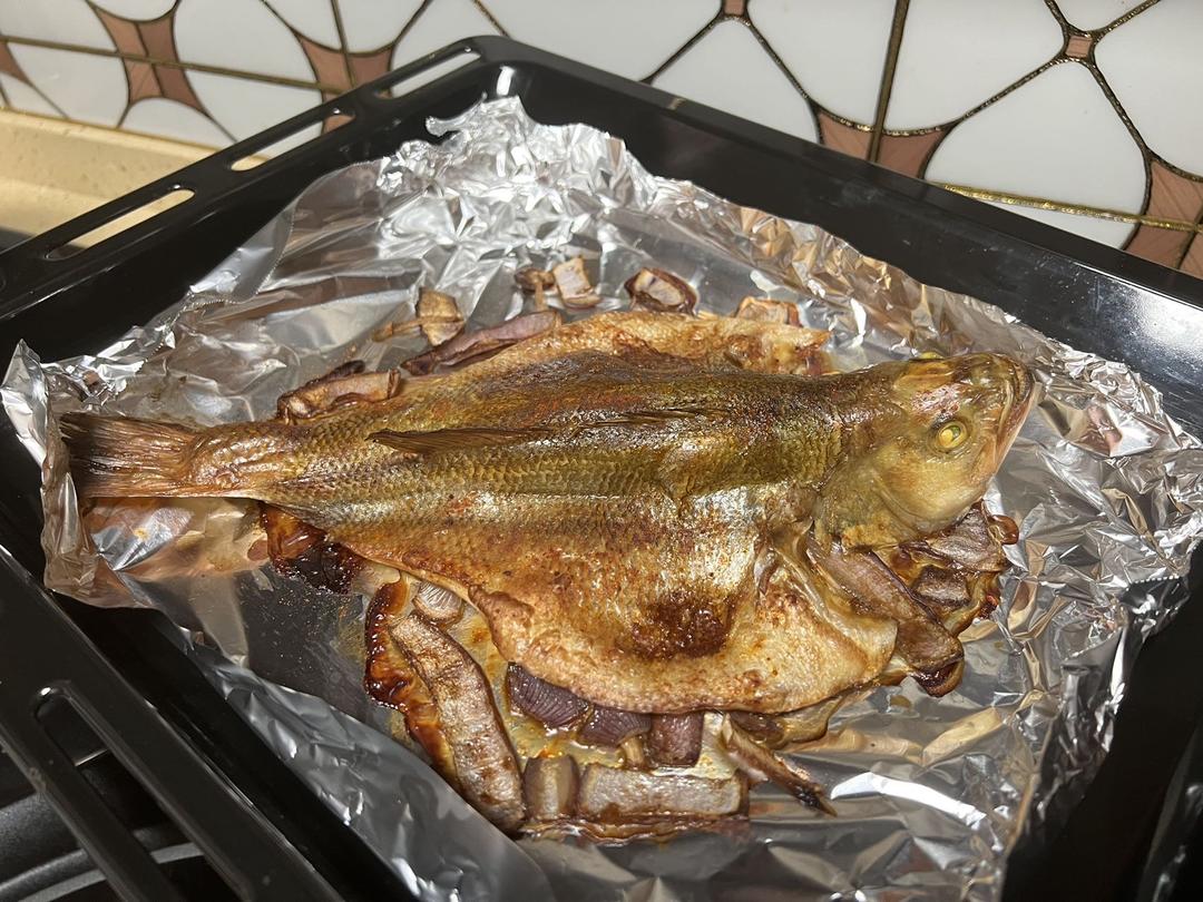 超简单的烤鲈鱼🐟