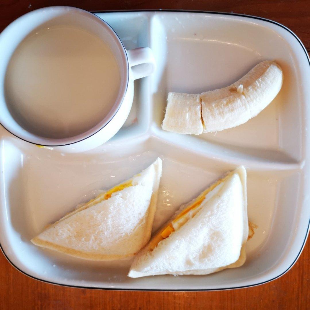 小豆包的美味早餐
