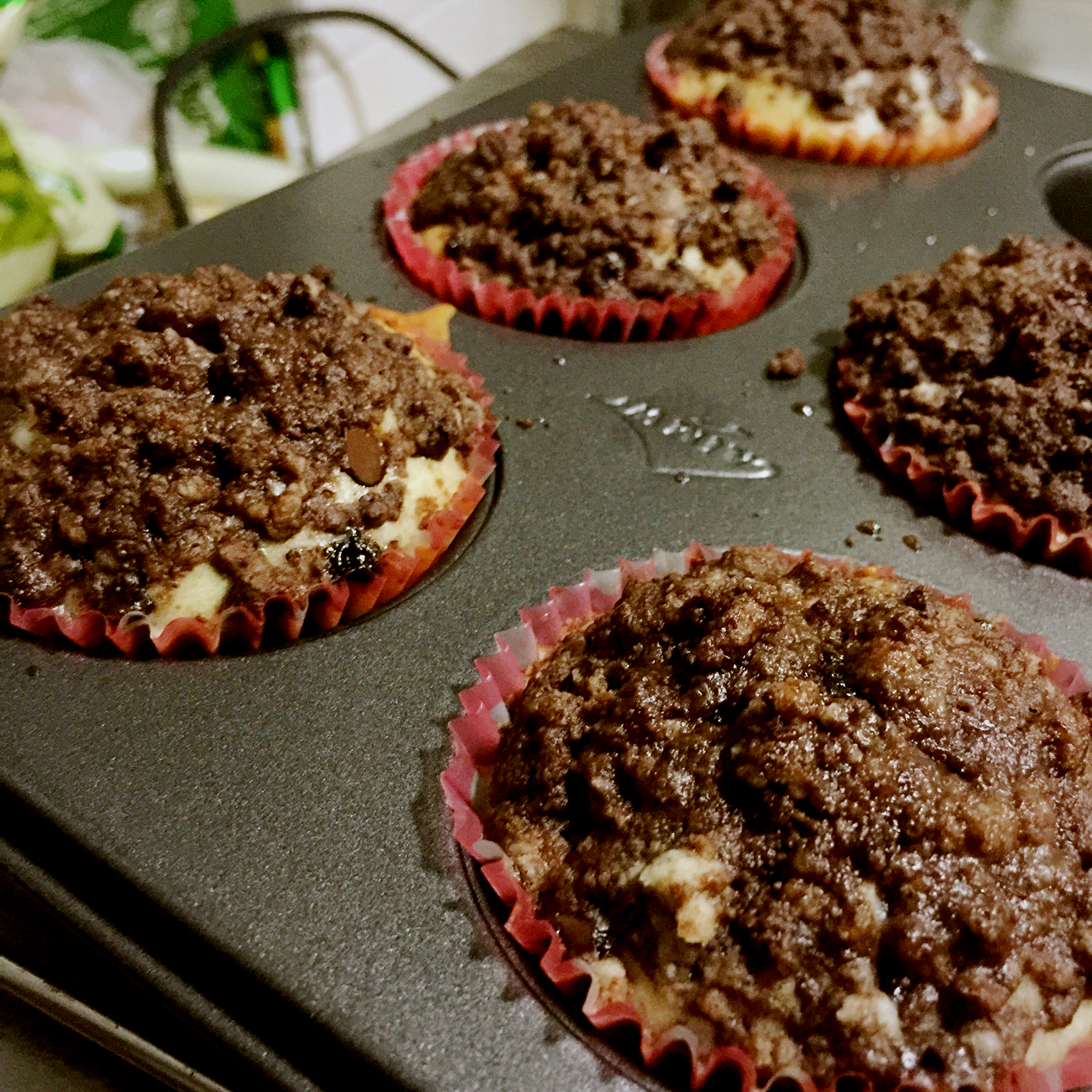 巧克力酥顶玛芬蛋糕 Choc Chip Muffins